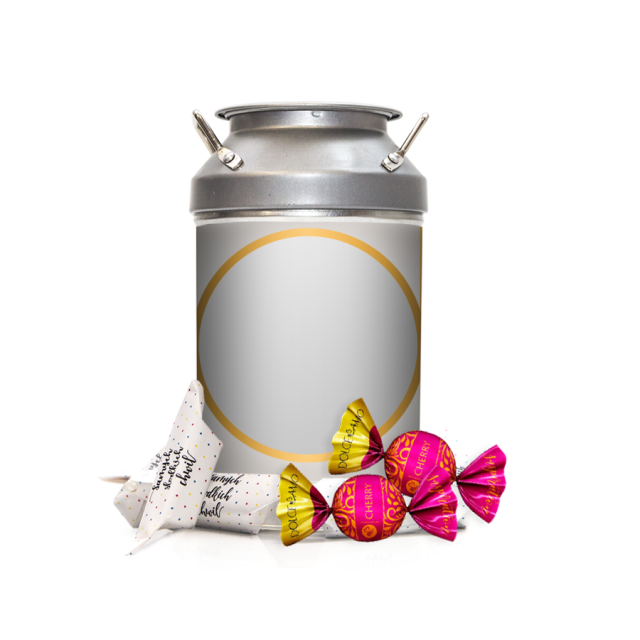 Krówki w kance - Eleganckie niebieskie kwiaty