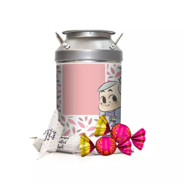 Krówki w kance - Babcia na spacerze